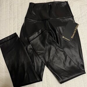 NWT Special Addition Lululemon Wunder Under HR Crop 24” Flux